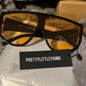 PrettyLittleThing Black Frame Sunglasses with Orange Lenses NWT